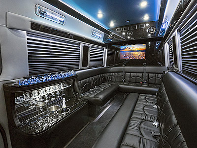 Tampa Bay Party Bus - Limo Coach Service